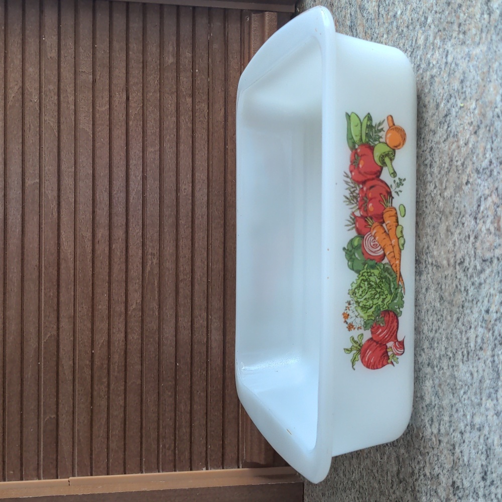 Vintage Jeannette Glasbake Vegetable Medley Square Casserole Dish 8"
